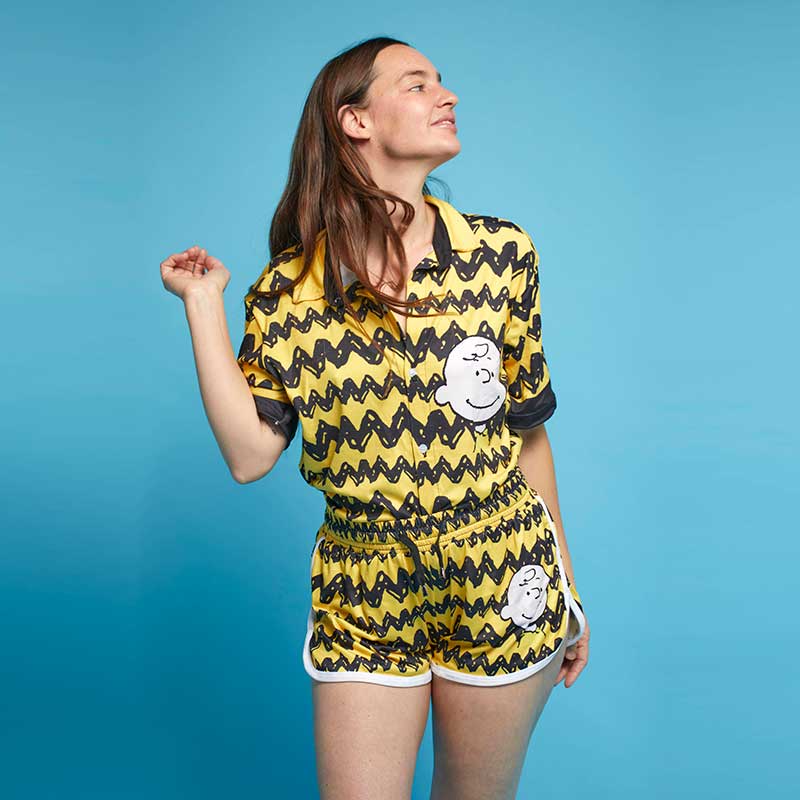 Conjunto Camisa Pijama Charlie Brown Feliz - Image 4