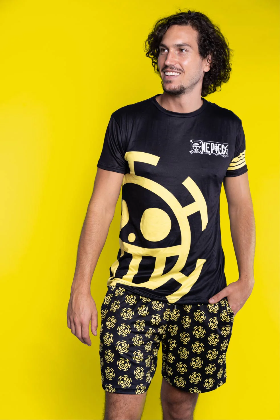 Short Pijama One Piece Piratas Corazón Trafalgar Law - Image 2