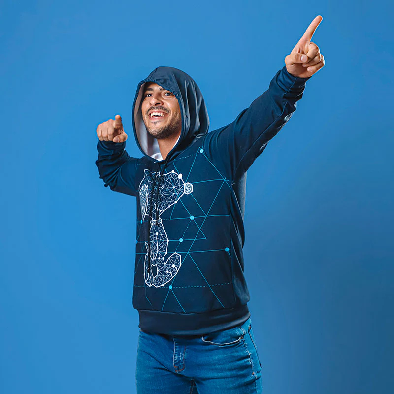 Sudadera Snoopy Futurista - Image 3